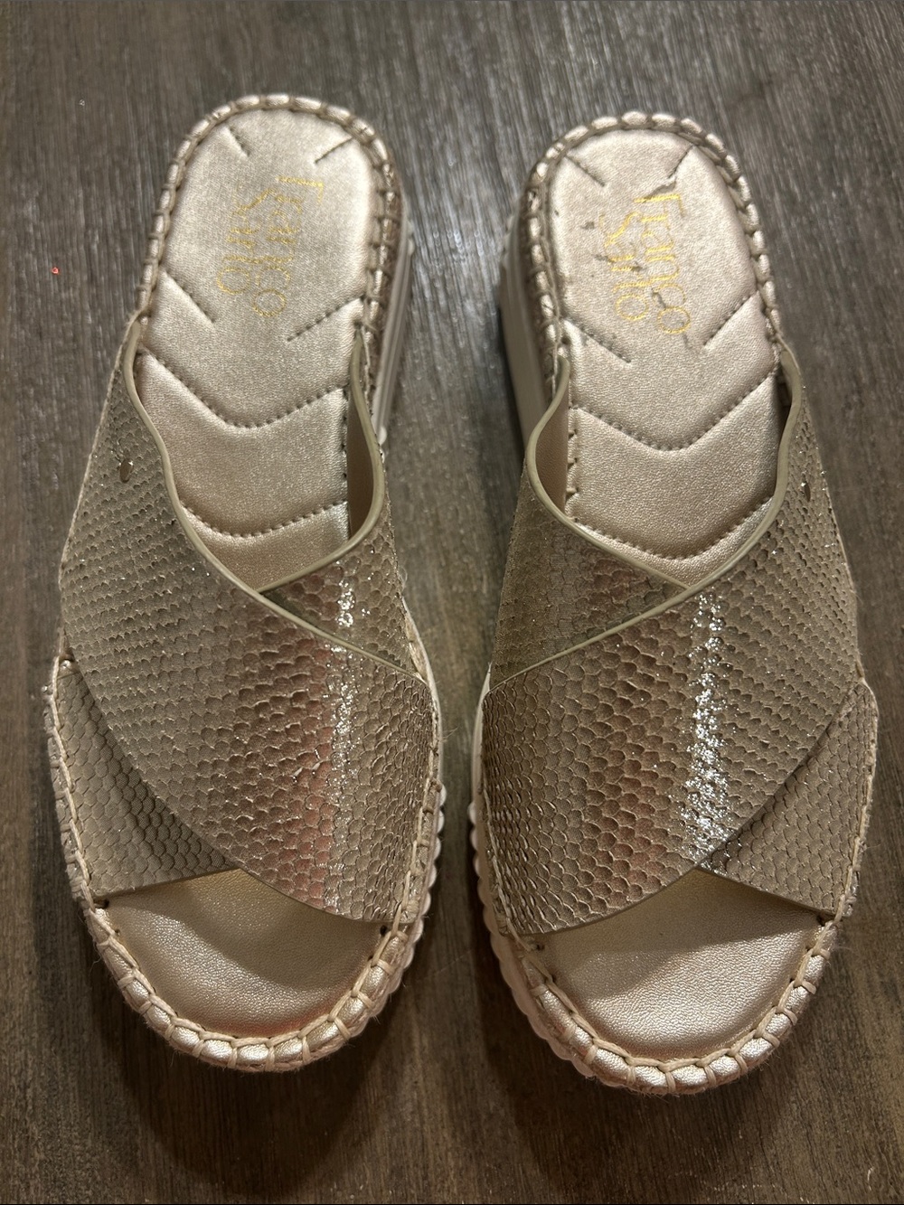 Franco Sarto Woven Platform Slide Sandals in Snakeskin Shiny Beige Size 6.5.